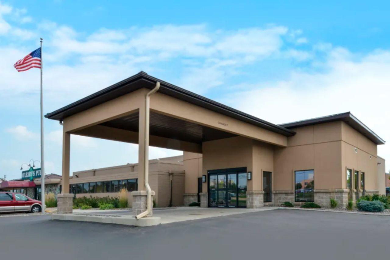 Americas Best Value Inn - Campus View Eau Claire Exterior photo