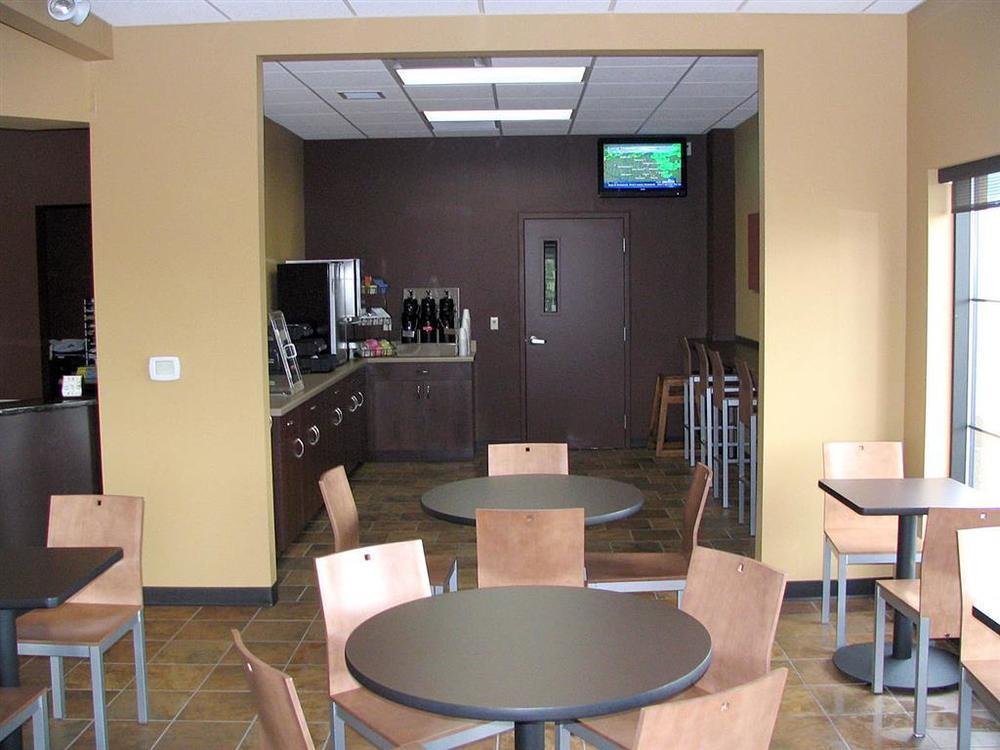 Americas Best Value Inn - Campus View Eau Claire Restaurant photo
