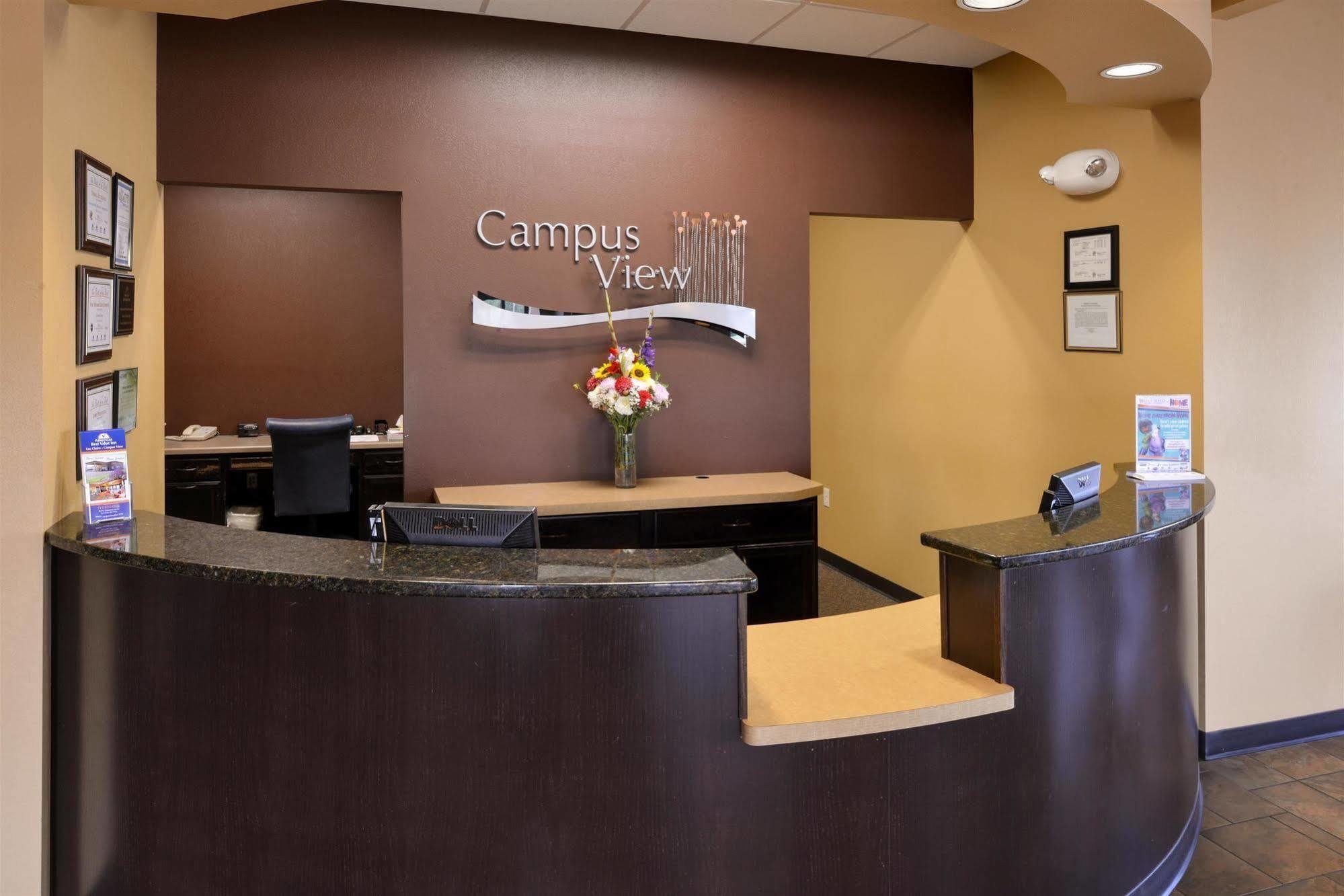 Americas Best Value Inn - Campus View Eau Claire Exterior photo
