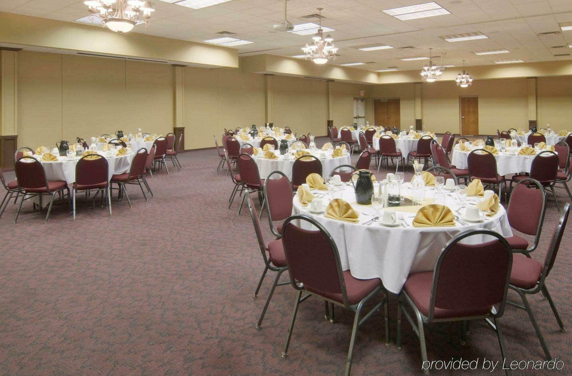 Americas Best Value Inn - Campus View Eau Claire Restaurant photo